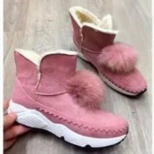 Pom Pom Cotton Boots